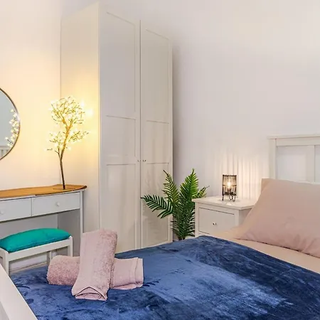 Apartament Gigis *